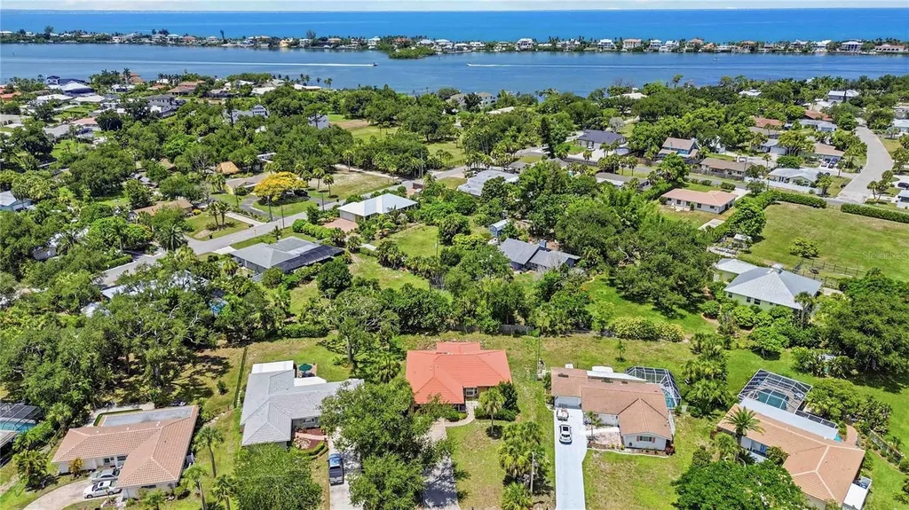 2317 Goya Drive Nokomis FL 34275
