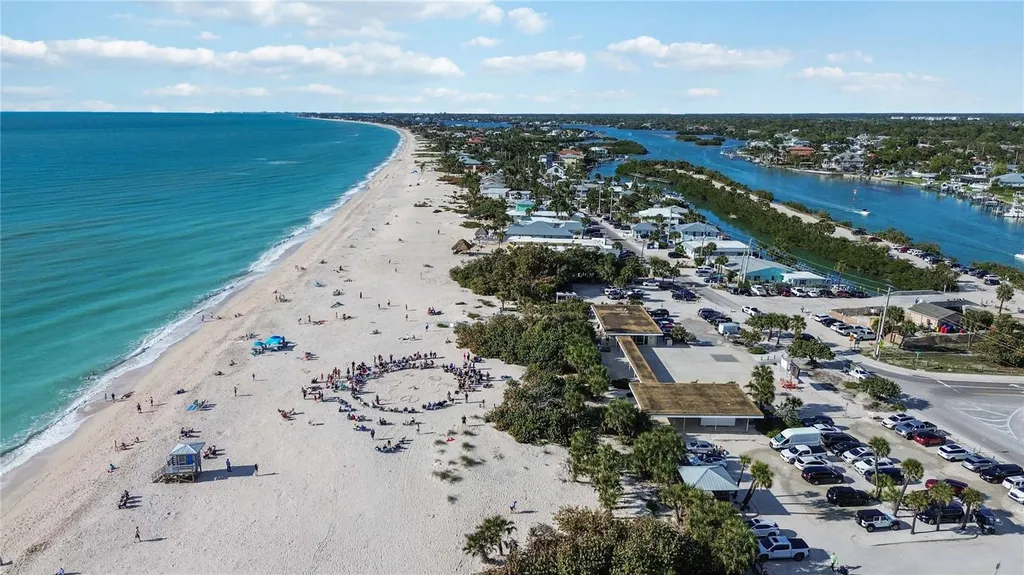 2317 Goya Drive Nokomis FL 34275