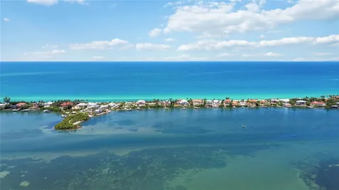 2317 Goya Drive Nokomis FL 34275