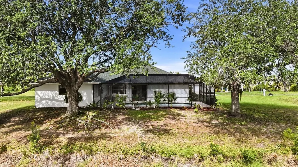 801 Rotonda Circle Rotonda West FL 33947
