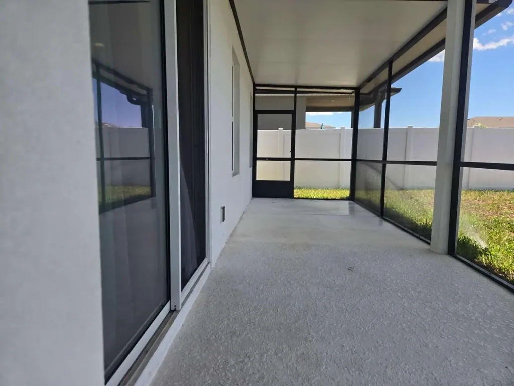 1564 Eucalyptus Way Davenport FL 33837