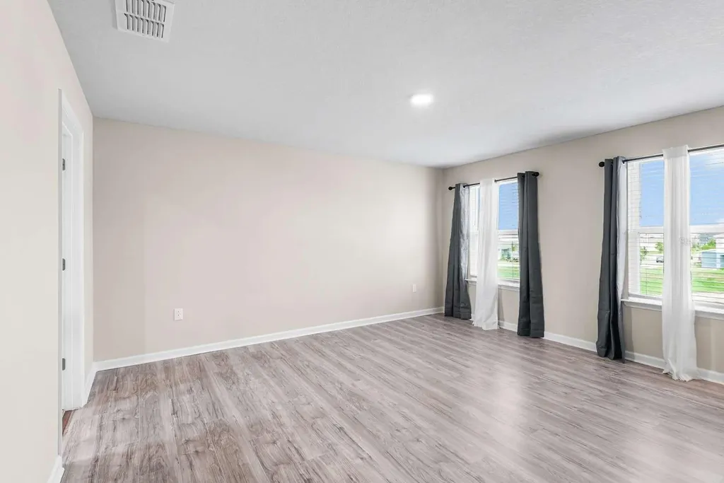1564 Eucalyptus Way Davenport FL 33837