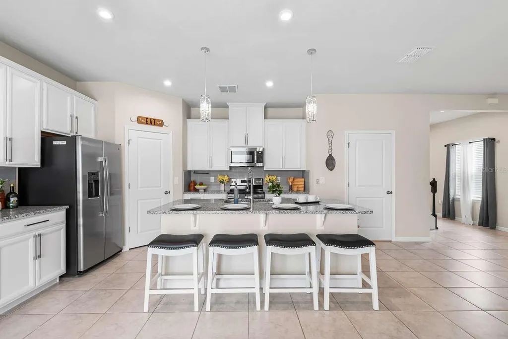 1564 Eucalyptus Way Davenport FL 33837