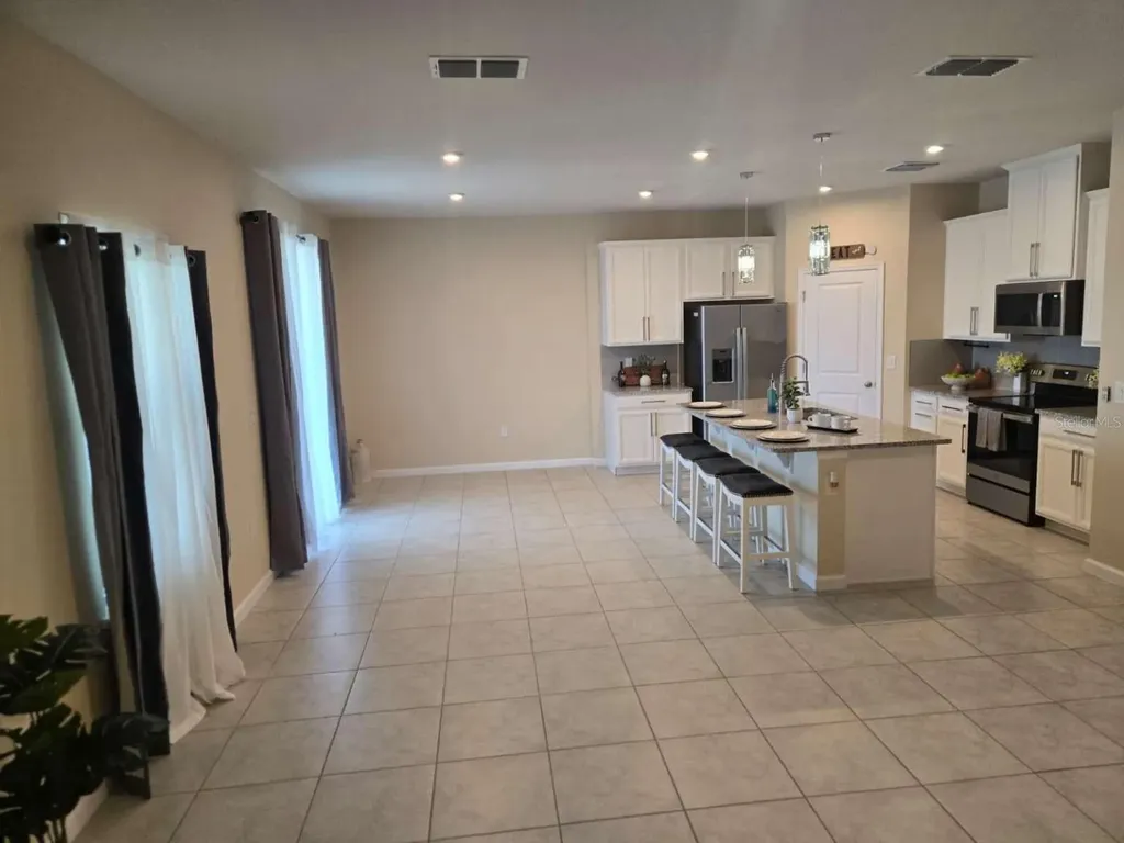1564 Eucalyptus Way Davenport FL 33837