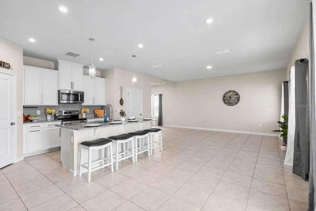 1564 Eucalyptus Way Davenport FL 33837