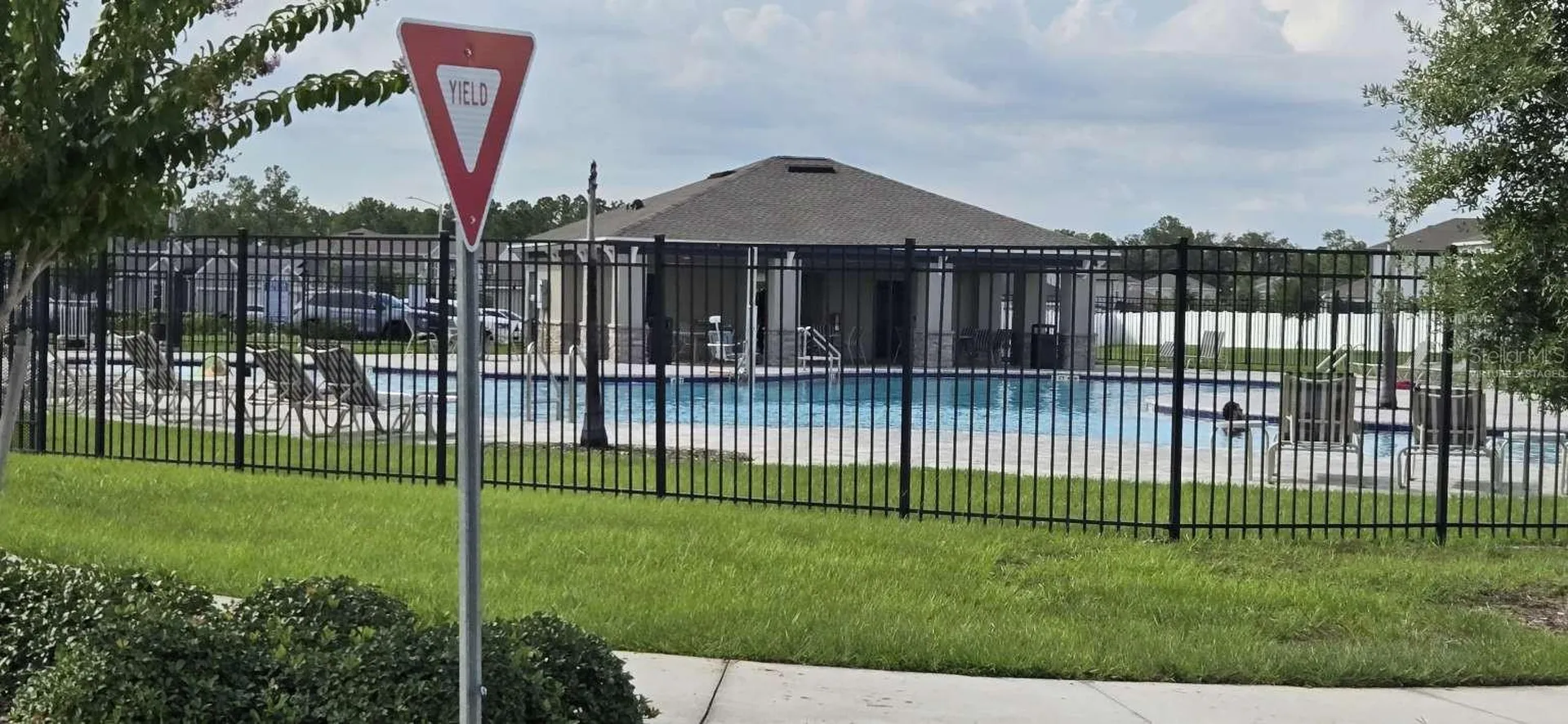 1564 Eucalyptus Way Davenport FL 33837