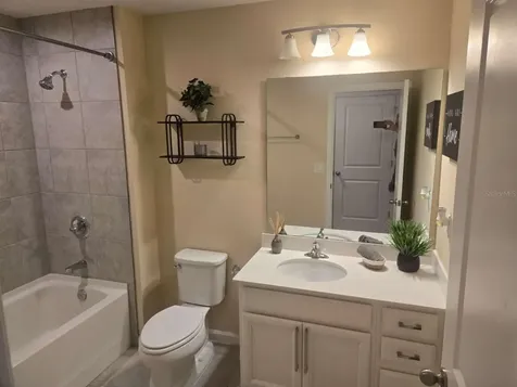 1564 Eucalyptus Way Davenport FL 33837