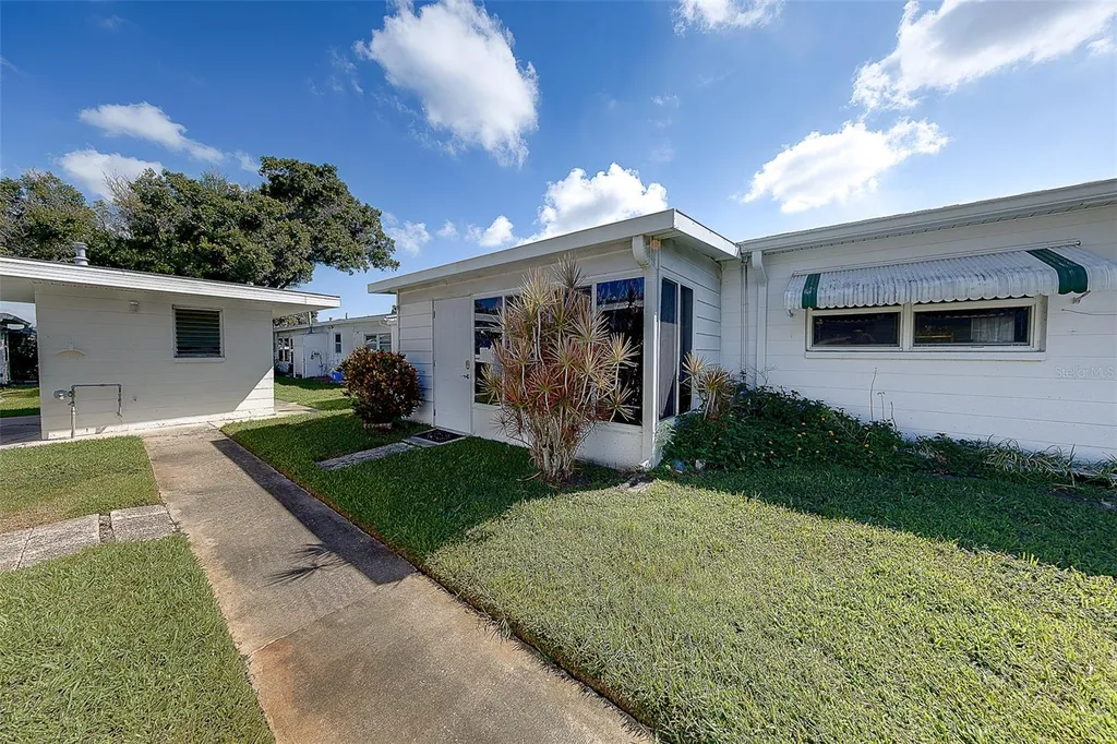 9906 Lily Street N Pinellas Park FL 33782
