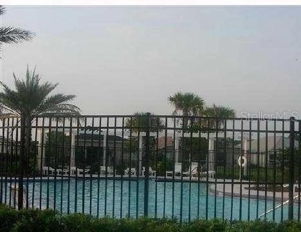 12450 Country White Circle Tampa FL 33635
