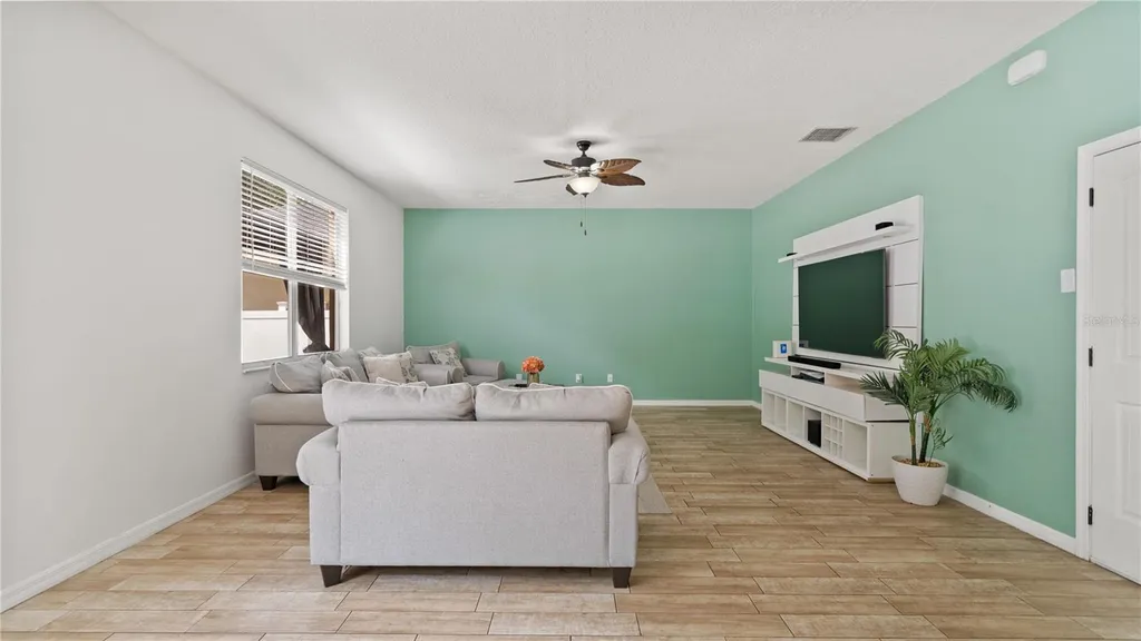 2908 Daybreak Drive Orlando FL 32825
