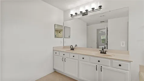 2908 Daybreak Drive Orlando FL 32825