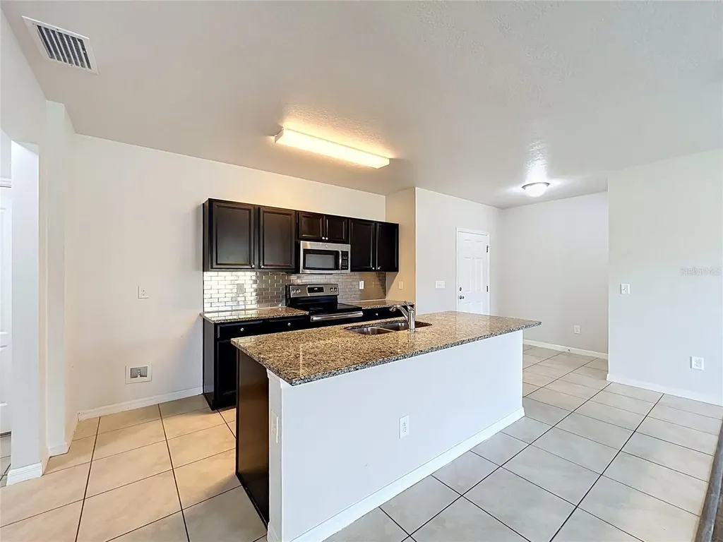14425 Dunrobin Drive Wimauma FL 33598