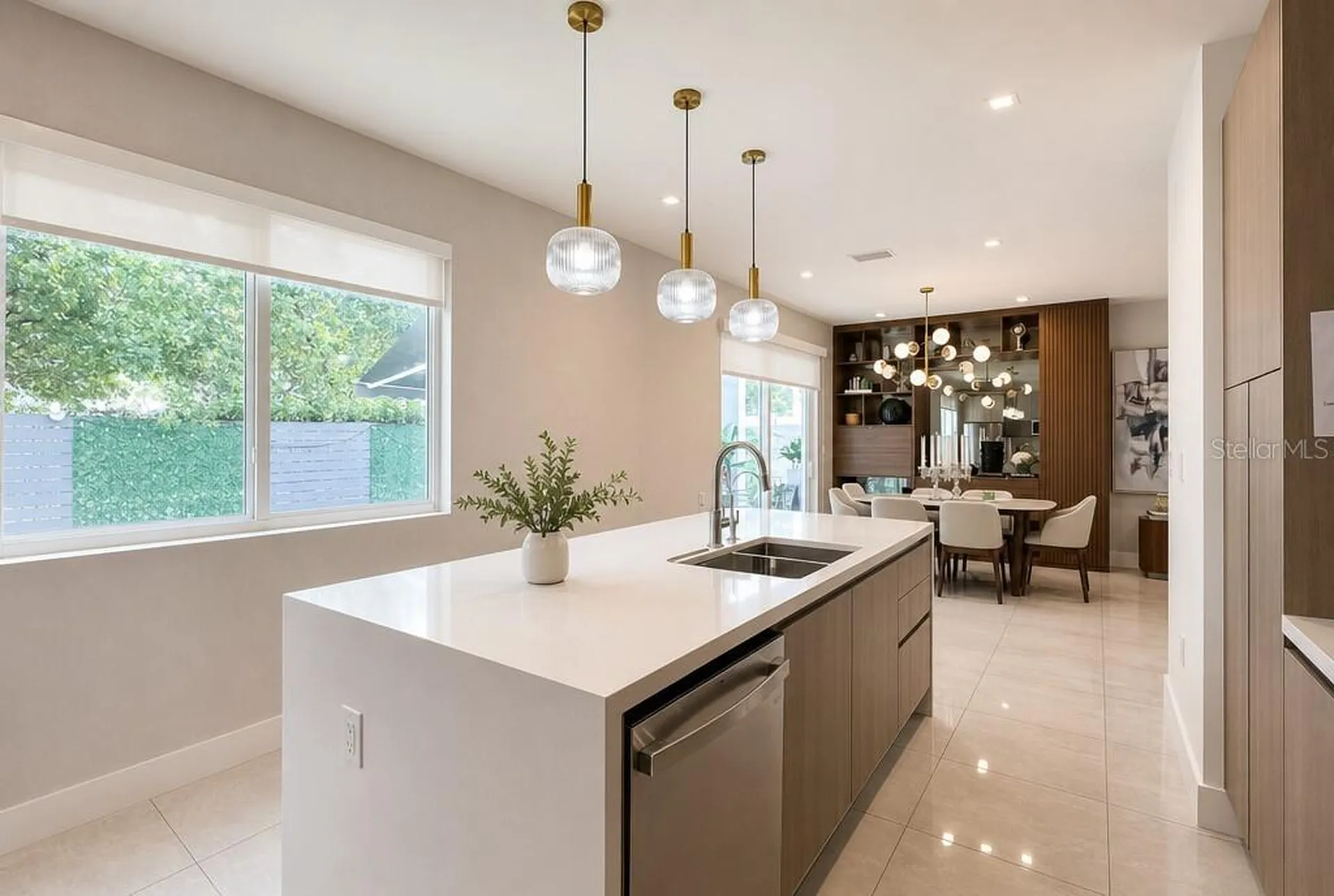 10384 NW 67th Terrace Doral FL 33178