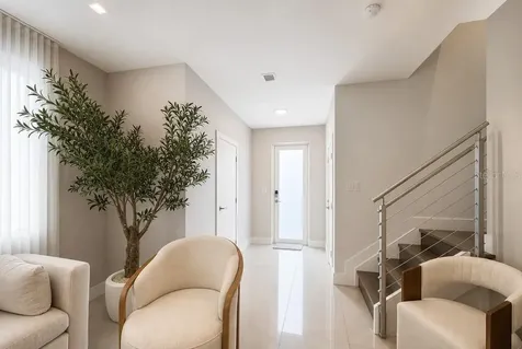 10384 NW 67th Terrace Doral FL 33178