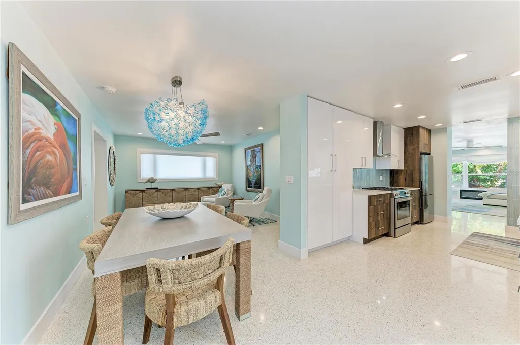 580 Linley Street Longboat Key FL 34228