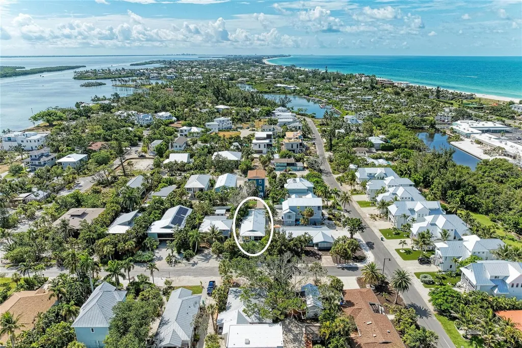 580 Linley Street Longboat Key FL 34228