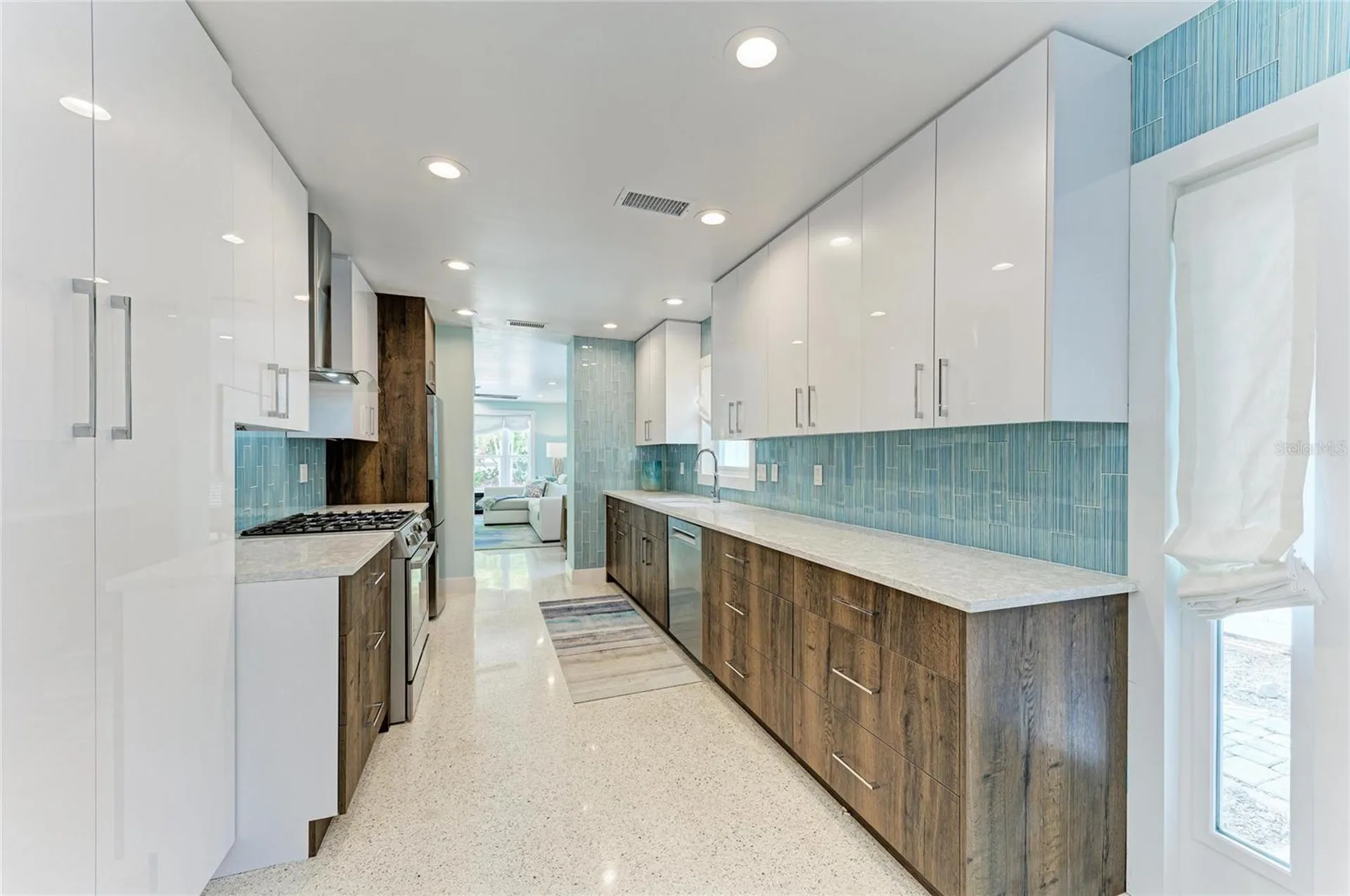 580 Linley Street Longboat Key FL 34228