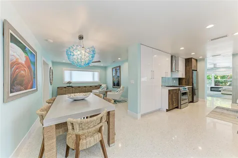 580 Linley Street Longboat Key FL 34228
