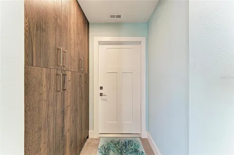 580 Linley Street Longboat Key FL 34228