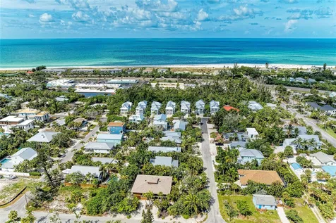 580 Linley Street Longboat Key FL 34228