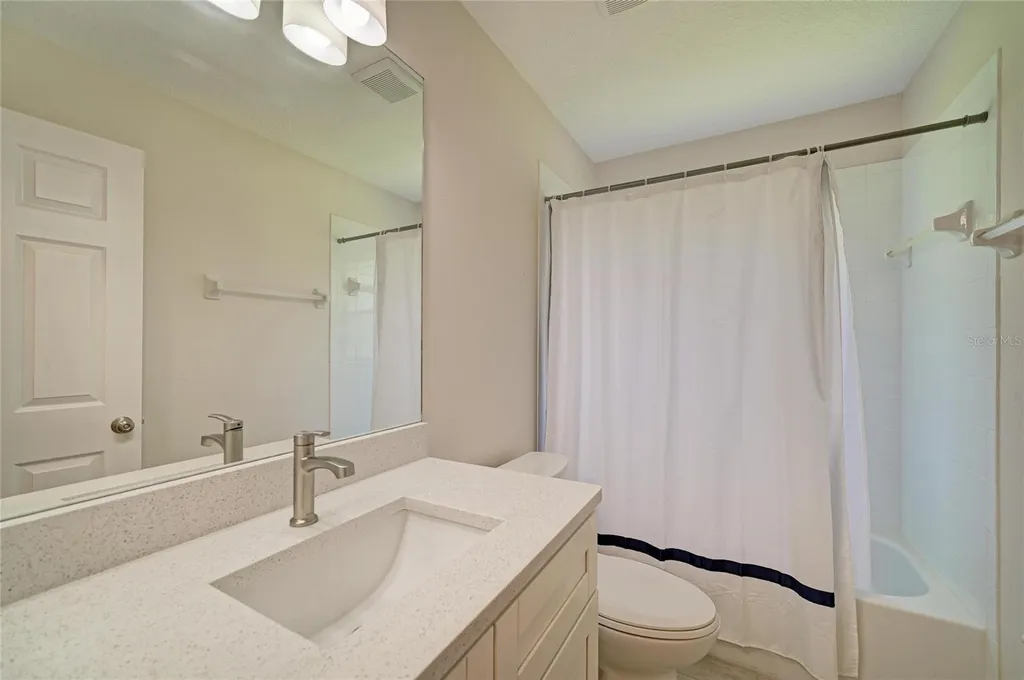 6308 Robin Cove Bradenton FL 34202