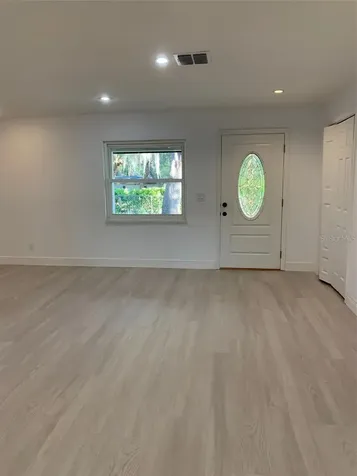 183 E Grand Bend Avenue Lake Mary FL 32746