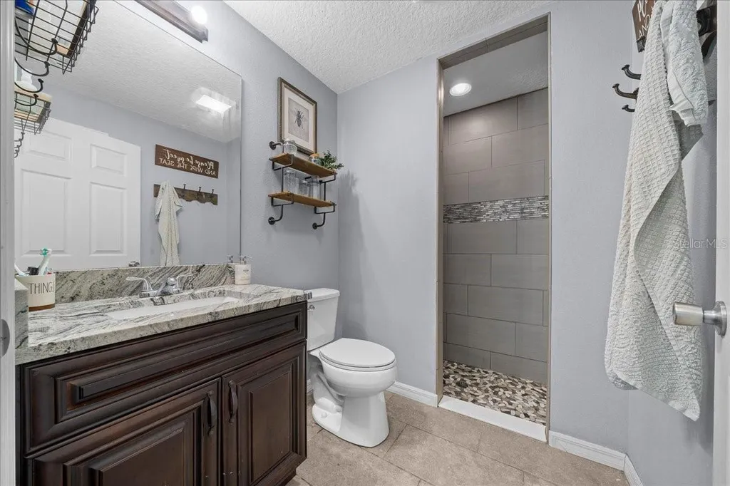 60 Owens Street Umatilla FL 32784