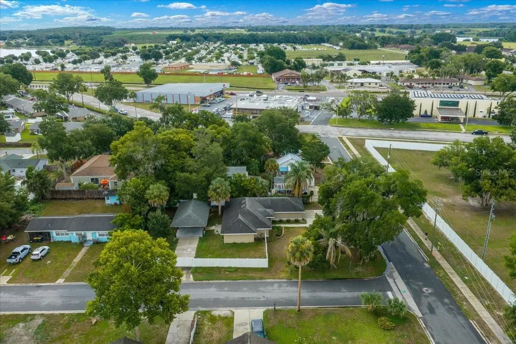 60 Owens Street Umatilla FL 32784