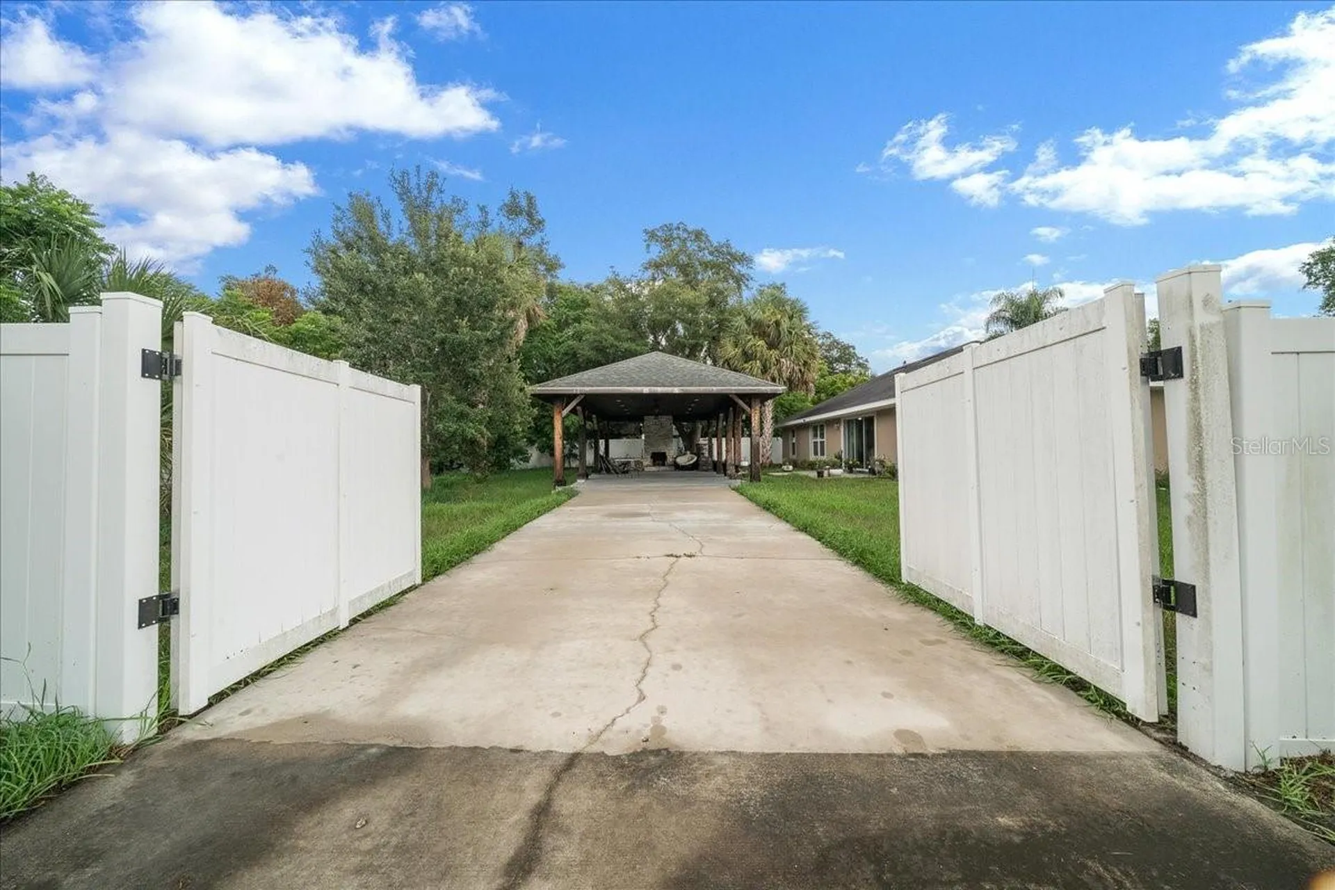 60 Owens Street Umatilla FL 32784