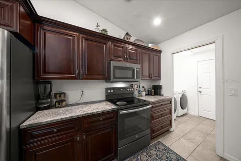 60 Owens Street Umatilla FL 32784