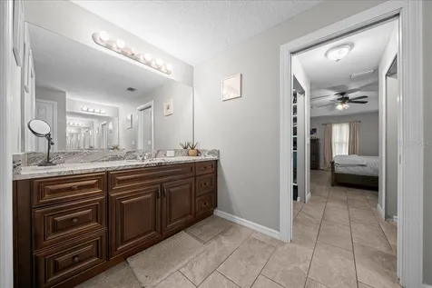 60 Owens Street Umatilla FL 32784