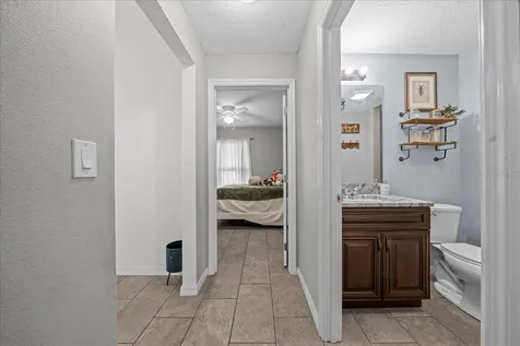 60 Owens Street Umatilla FL 32784