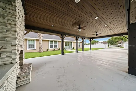 60 Owens Street Umatilla FL 32784