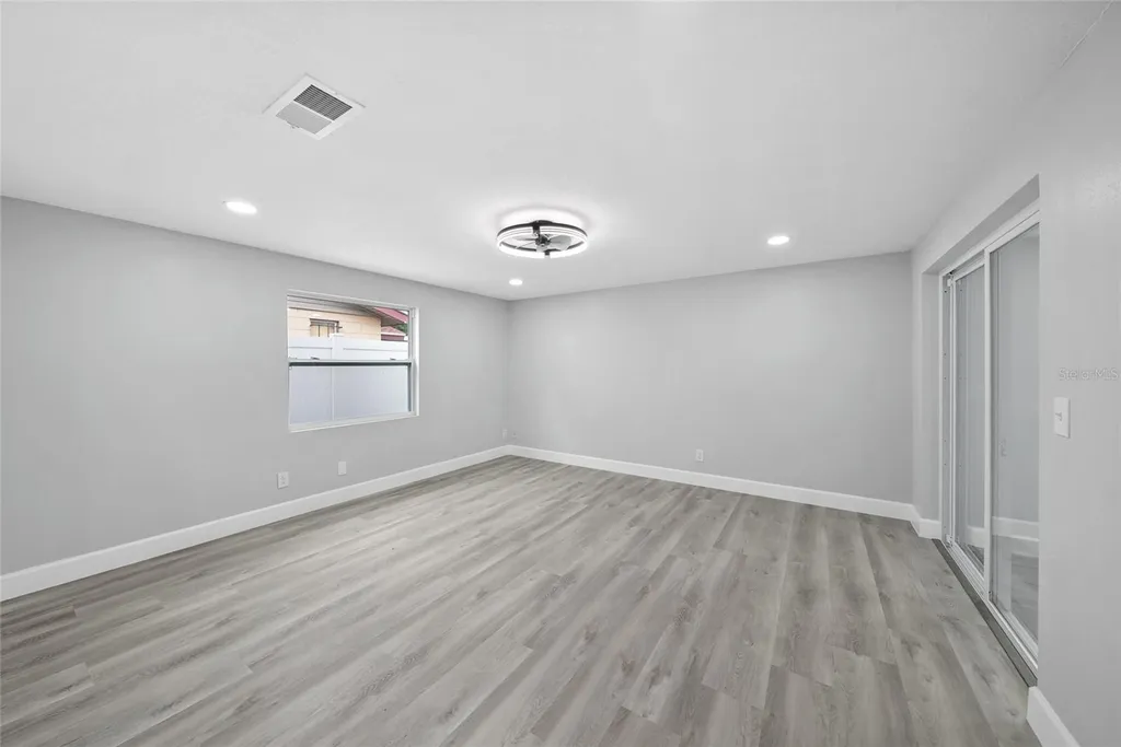 7901 Timberlane West Drive Tampa FL 33615