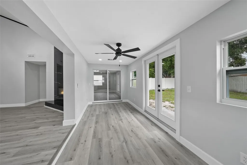 7901 Timberlane West Drive Tampa FL 33615