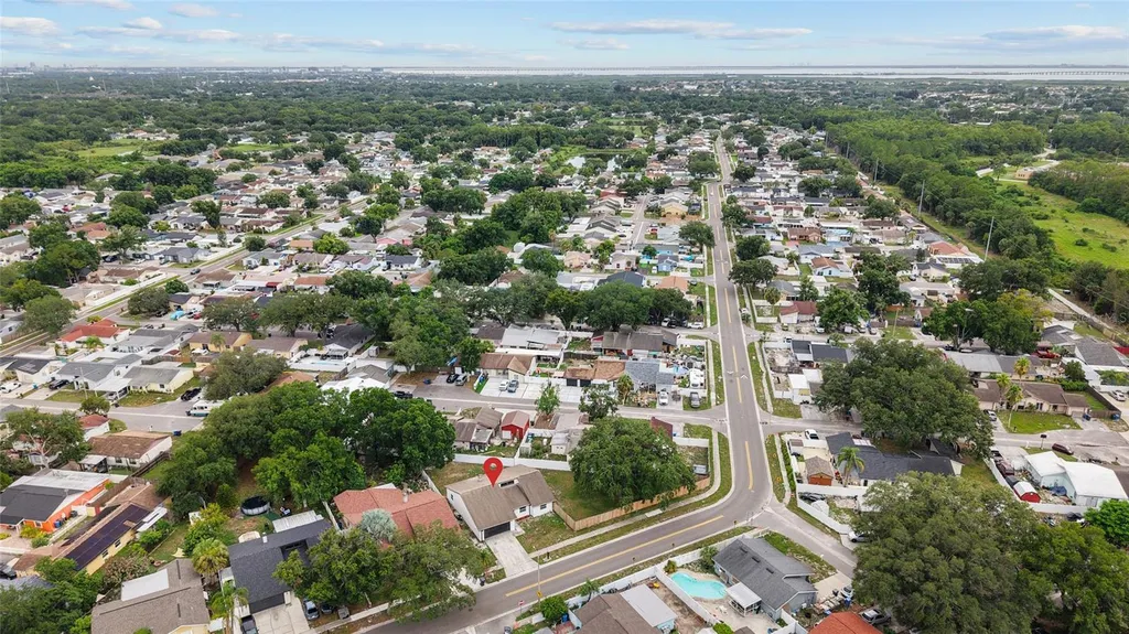 7901 Timberlane West Drive Tampa FL 33615