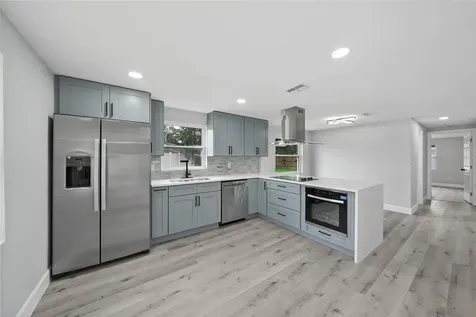 7901 Timberlane West Drive Tampa FL 33615