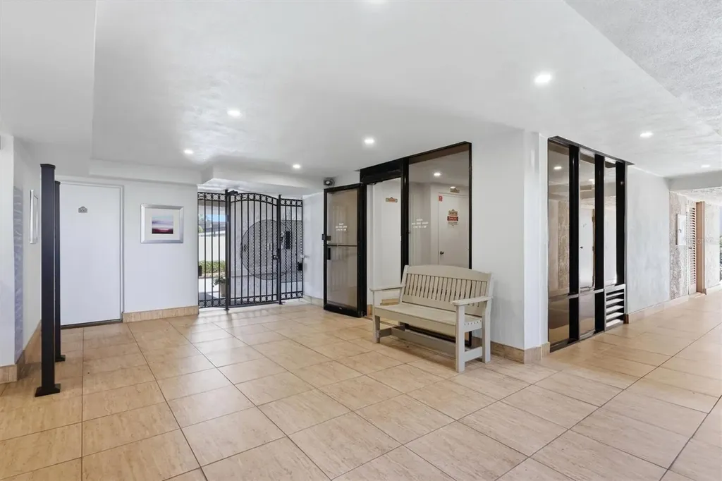 1001 Benjamin Franklin Drive Sarasota FL 34236
