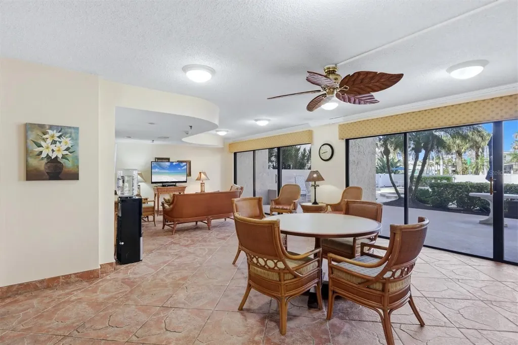 1001 Benjamin Franklin Drive Sarasota FL 34236