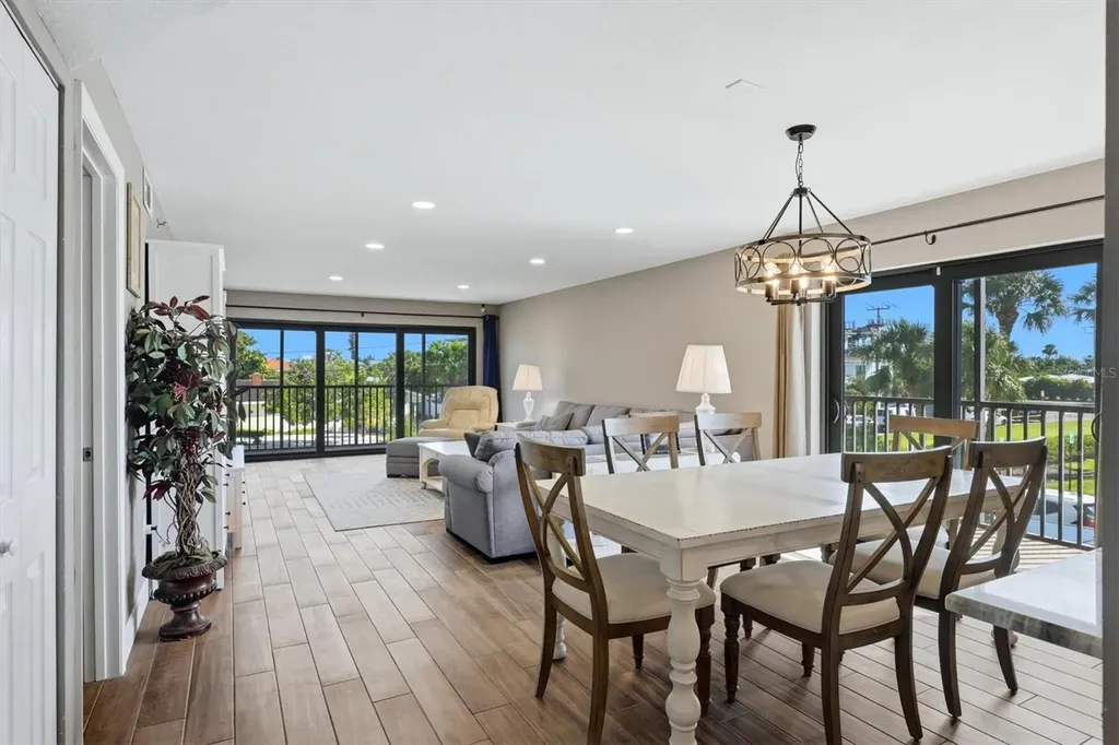 1001 Benjamin Franklin Drive Sarasota FL 34236