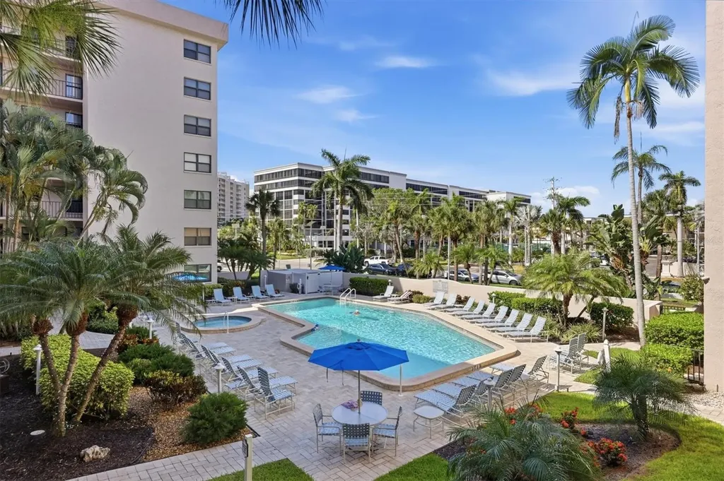 1001 Benjamin Franklin Drive Sarasota FL 34236