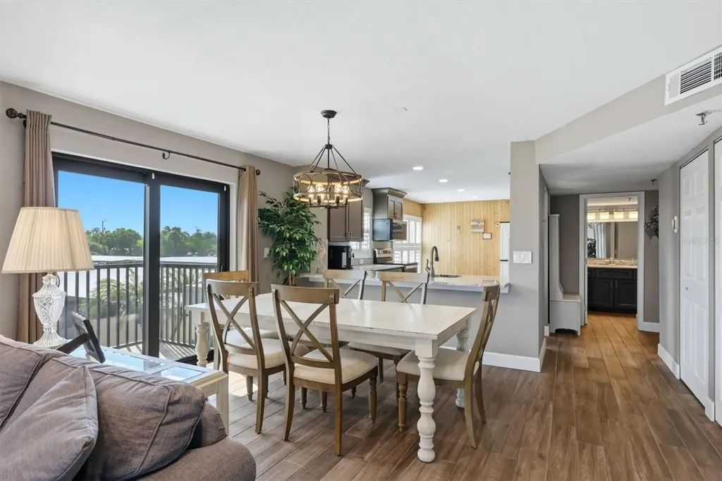 1001 Benjamin Franklin Drive Sarasota FL 34236