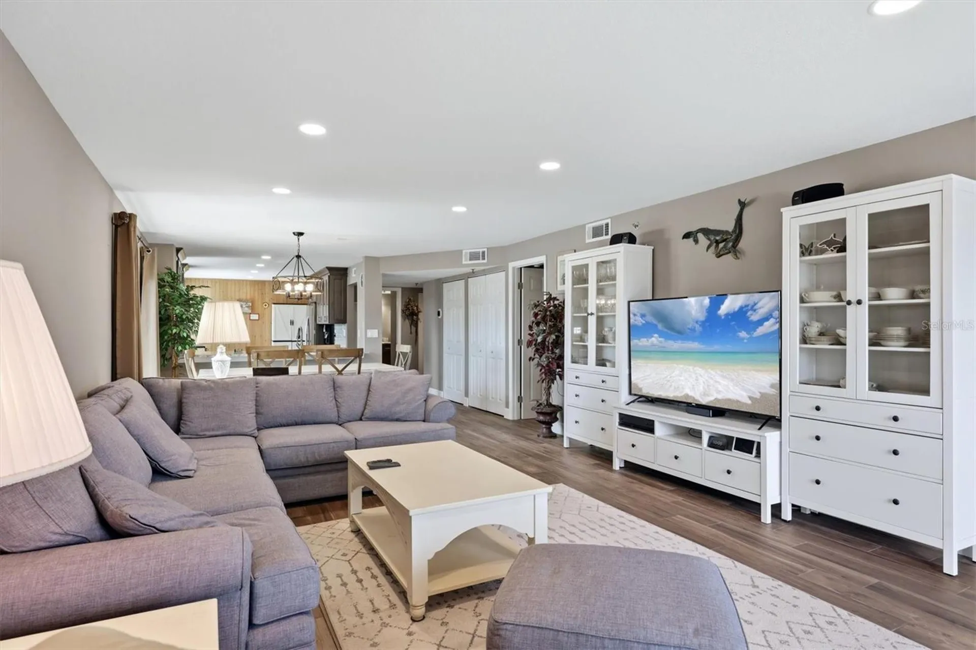 1001 Benjamin Franklin Drive Sarasota FL 34236