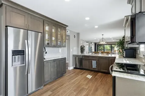 1001 Benjamin Franklin Drive Sarasota FL 34236