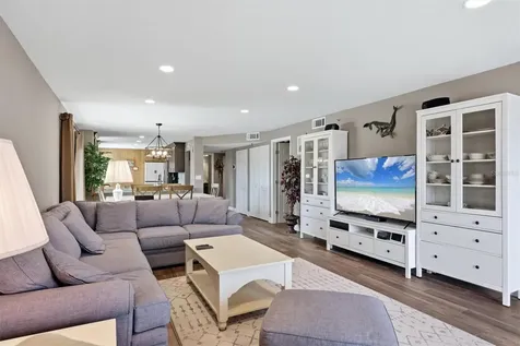 1001 Benjamin Franklin Drive Sarasota FL 34236