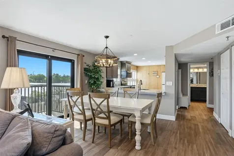 1001 Benjamin Franklin Drive Sarasota FL 34236