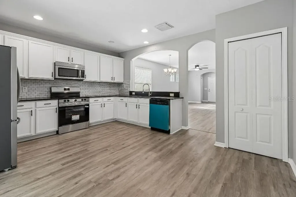 30737 White Bird Avenue Wesley Chapel FL 33543