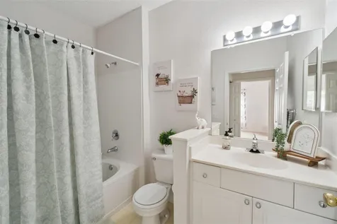 426 Arbor Lakes Sanford FL 32771