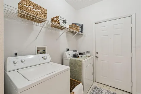 426 Arbor Lakes Sanford FL 32771