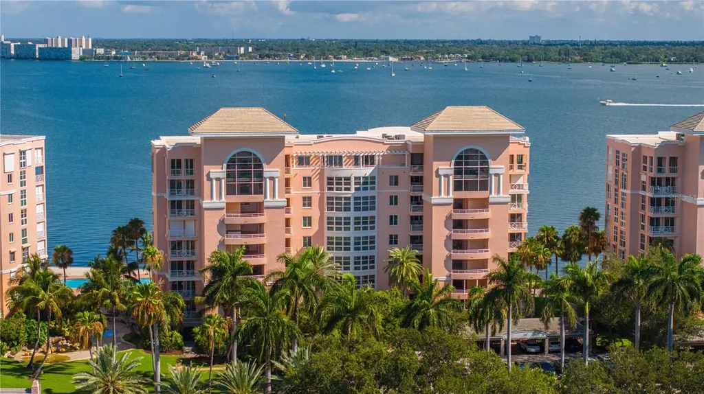 4971 Bacopa Lane S St Petersburg FL 33715